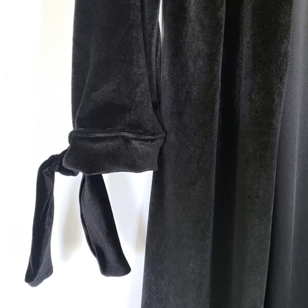 Tapado Kimono Largo Verona Negro Terciopelo Maria Paskaro - Imagen 5