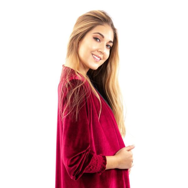Tapado Kimono Santini Cherry Terciopelo Maria Paskaro - Imagen 4