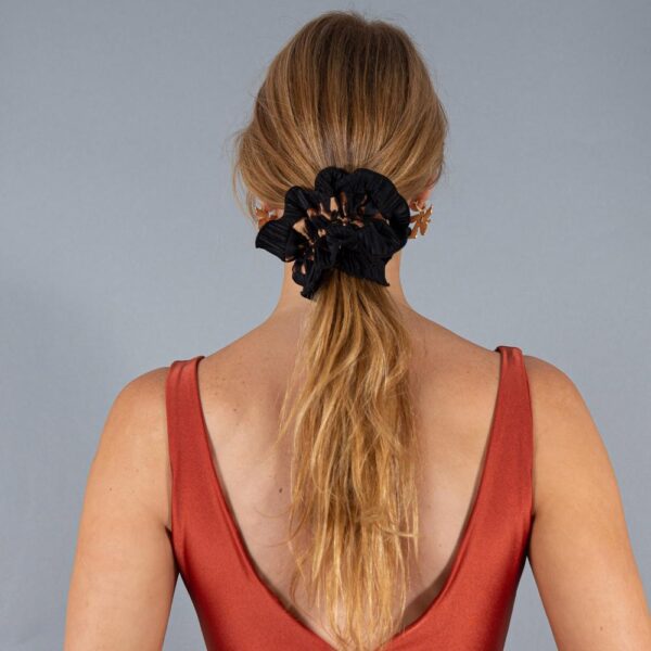 Scrunchie Begonia M Animal Negro Maria Paskaro
