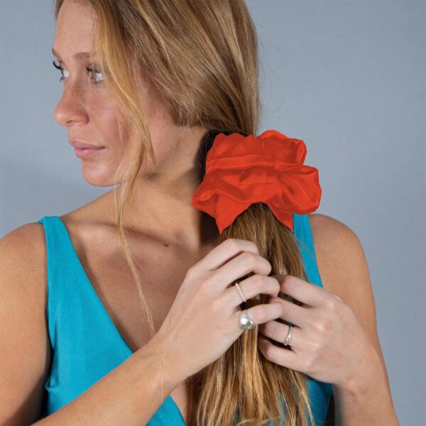 Scrunchie Collet Camelia L Naranjo Seda Maria Paskaro
