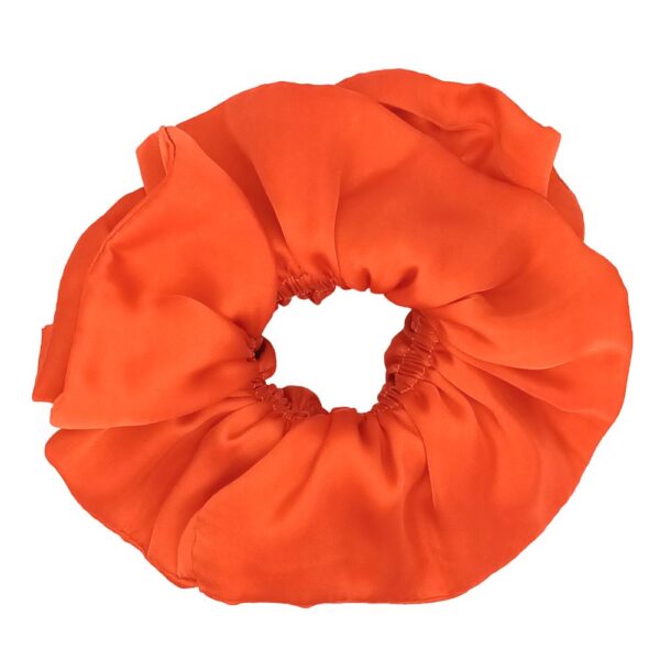 Scrunchie Collet Camelia L Naranjo Seda Maria Paskaro - Imagen 2