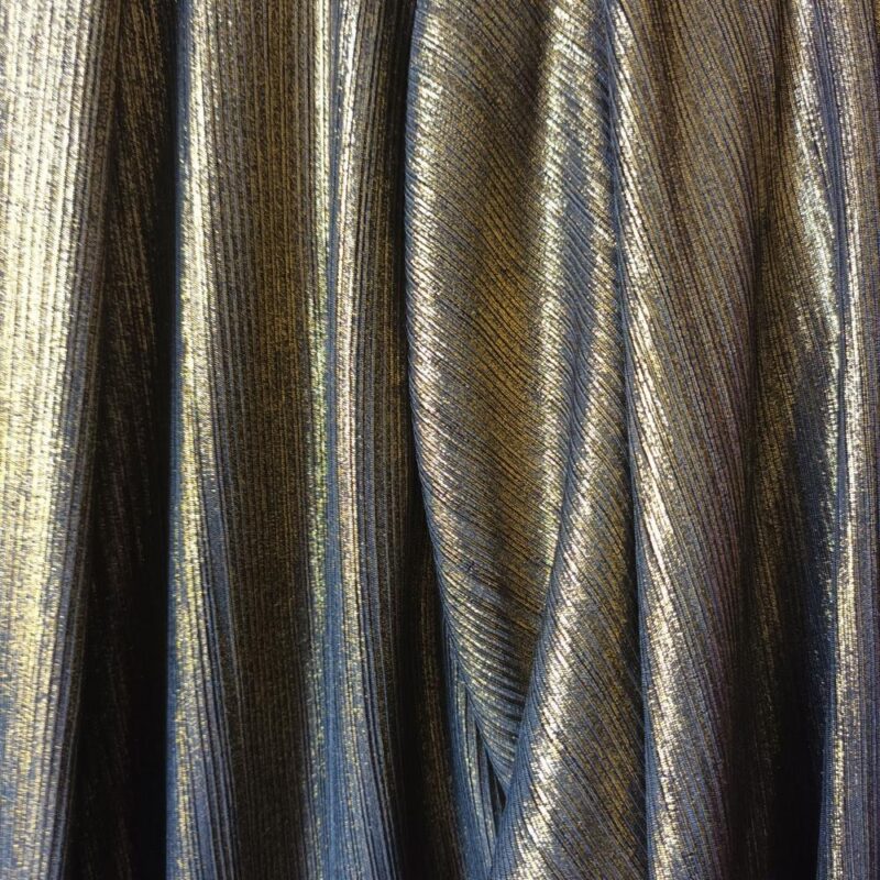 Tapado Kimono Largo Verona Dorado Lineas Metalizado Maria Paskaro