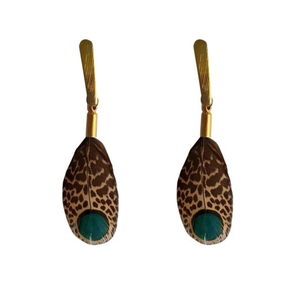 Aros de Pluma Malayo Café Dorado A Maria Paskaro