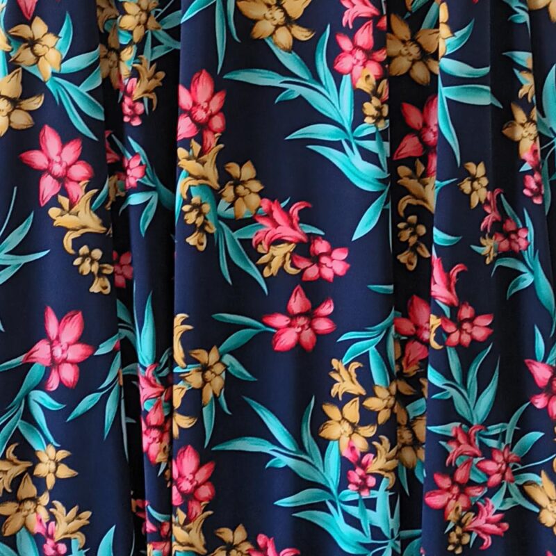 Falda Larga Bristol Azul Flores Coral Lycra Maria Paskaro