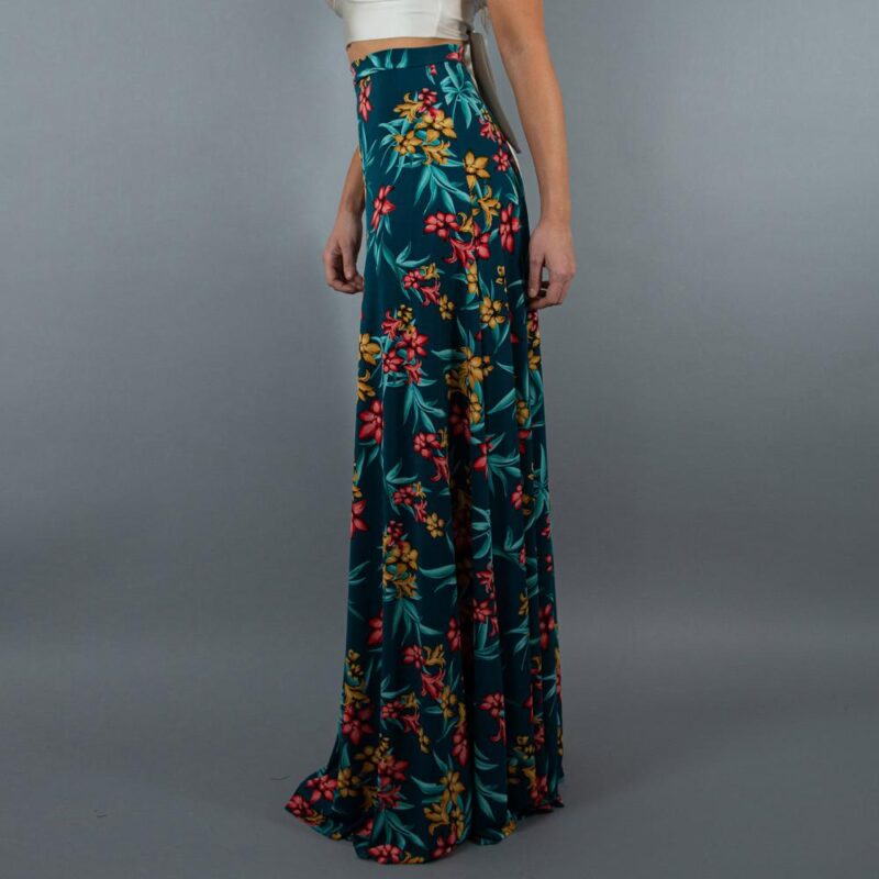 Falda Larga Bristol Turquesa Flores Coral Lycra Maria Paskaro