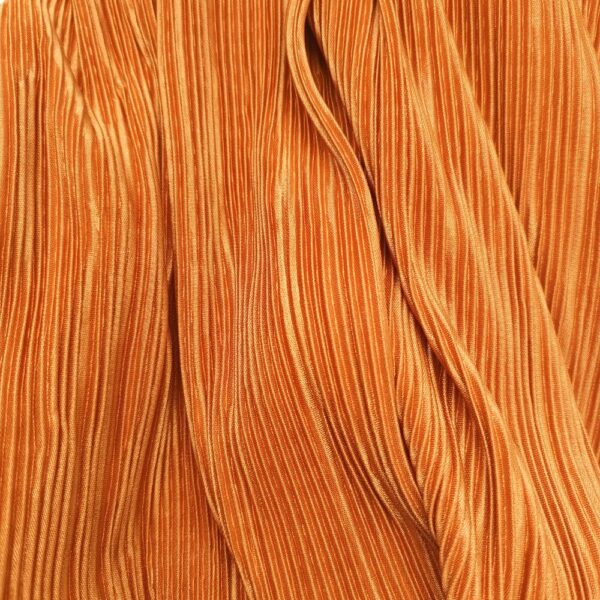 Tapado Kimono Largo Verona Camel Plisado Maria Paskaro - Imagen 5
