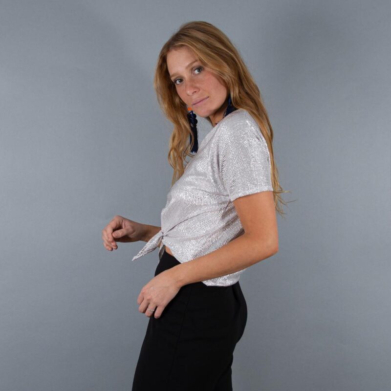 Polera Dunedin Plisado Plateado Lycra Mangas Nudo Maria Paskaro
