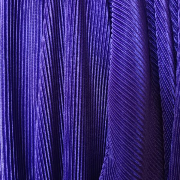 Tapado Kimono Largo Verona Morado Plisado Maria Paskaro - Imagen 2