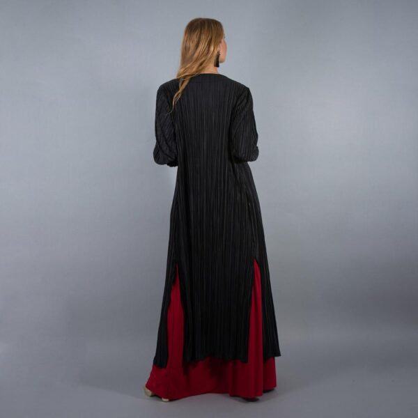 Tapado Kimono Largo Santini Negro Plisado Maria Paskaro - Imagen 3