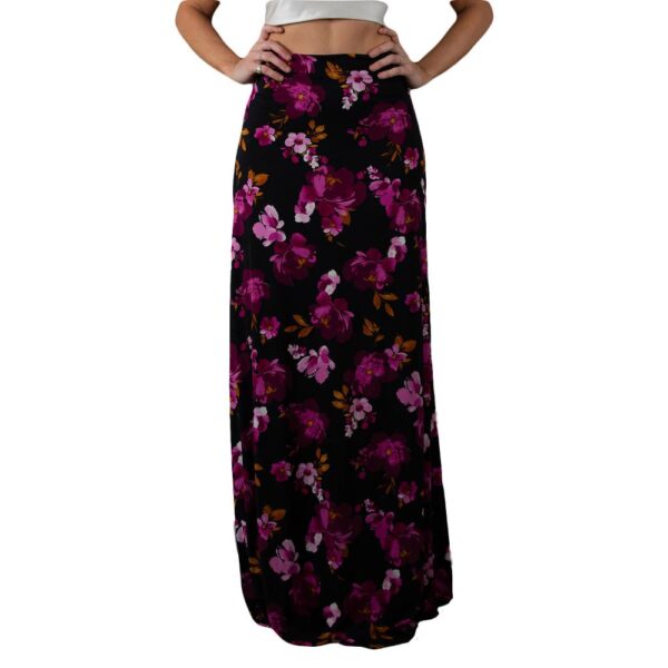 Falda Larga Bristol Negro Flores Fucsia Lycra Maria Paskaro