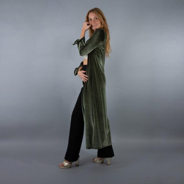 Tapado Kimono Largo Verde Terciopelo Maria Paskaro - Imagen 2