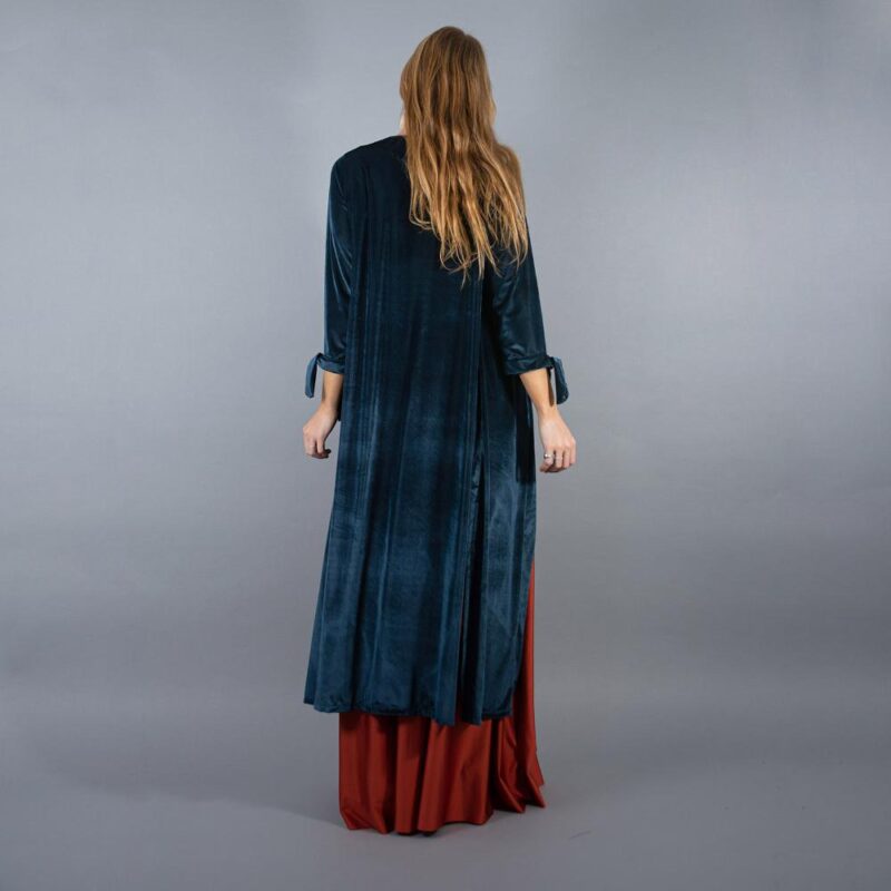 Tapado Kimono Largo Verona Azul Lineas Terciopelo Maria Paskaro