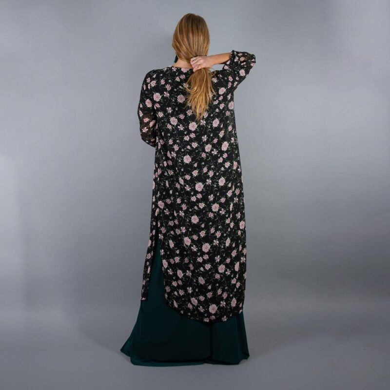 Tapado Kimono Largo Verona Negro Flores Maria Paskaro