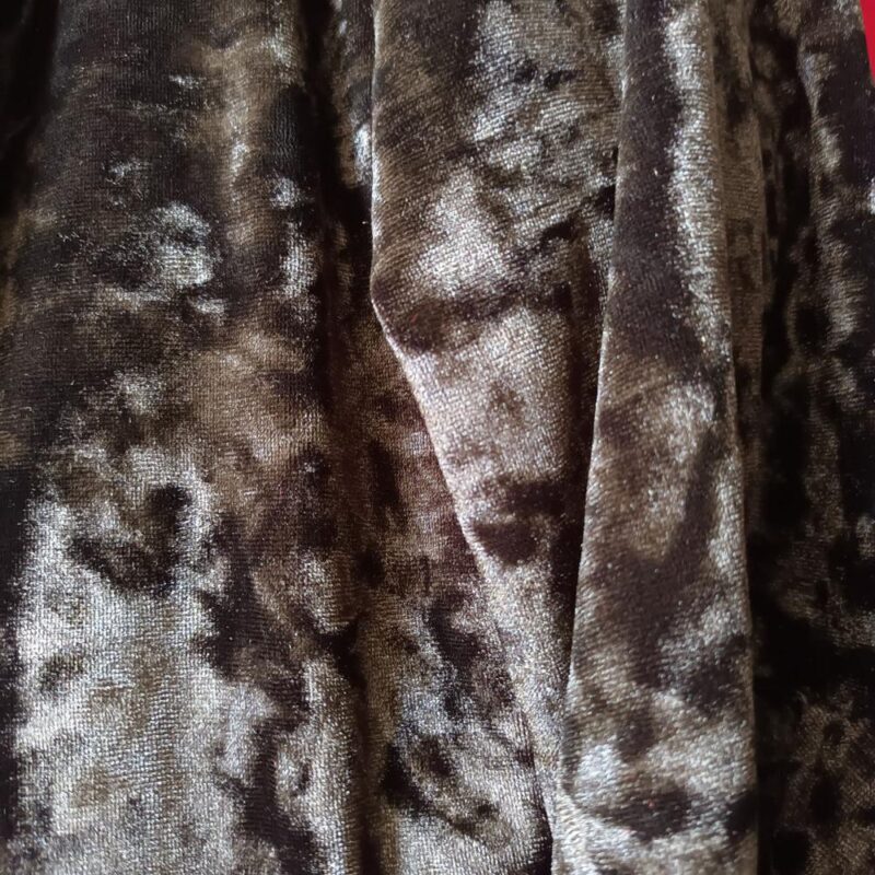 Tapado Kimono Largo Turin Negro Jaspeado Terciopelo Maria Paskaro