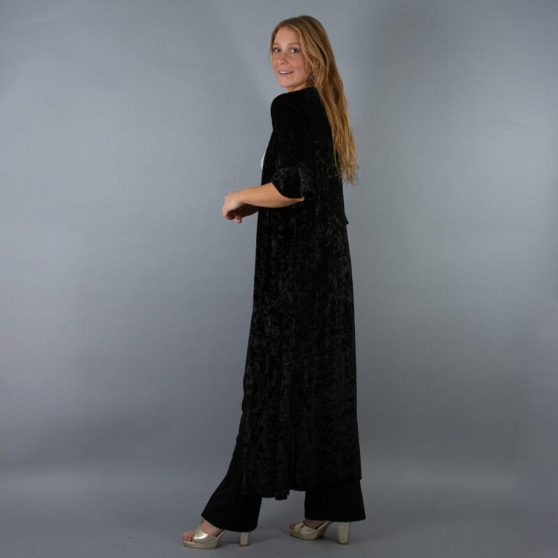 Tapado Kimono Largo Vuelos Negro Jaspeado Maria Paskaro