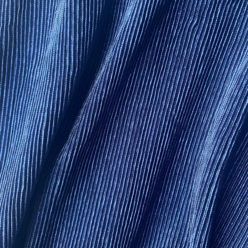 Tapado Kimono Largo Verona Azul Plisado Metalizado Maria Paskaro