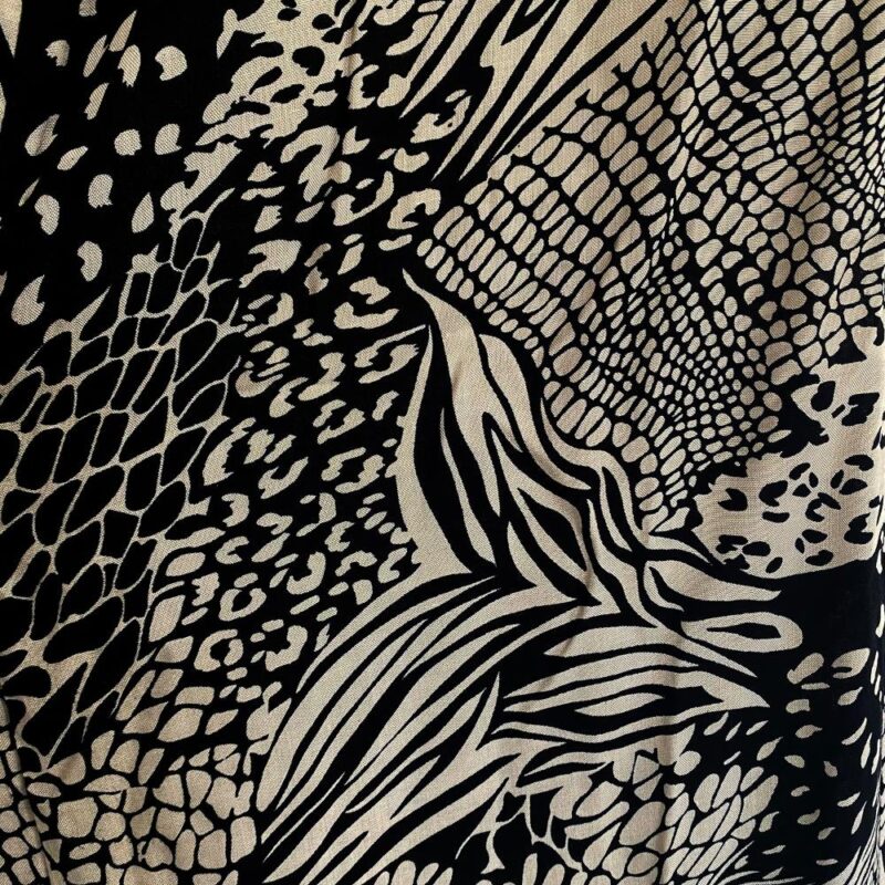 Tapado Kimono Largo Verona Negro Animal Viscosa Maria Paskaro