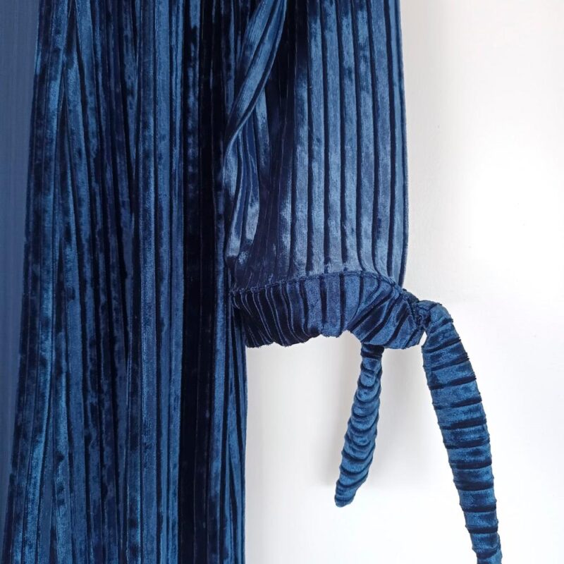 Tapado Kimono Largo Verona Azul Pizarra Terciopelo Lineas  Maria Paskaro