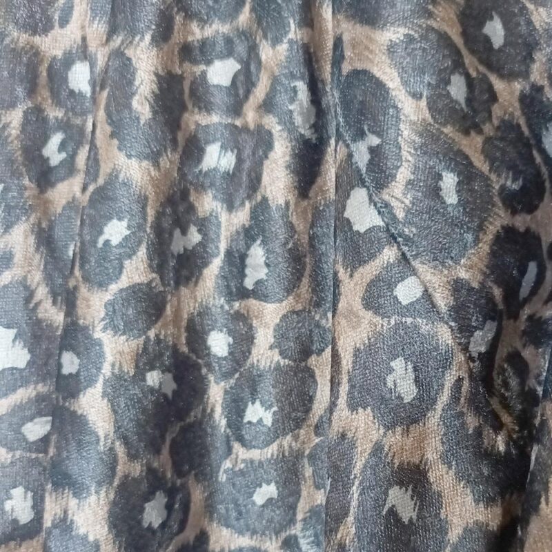 Tapado Kimono Verona Animal Brillante Terciopelo Maria Paskaro