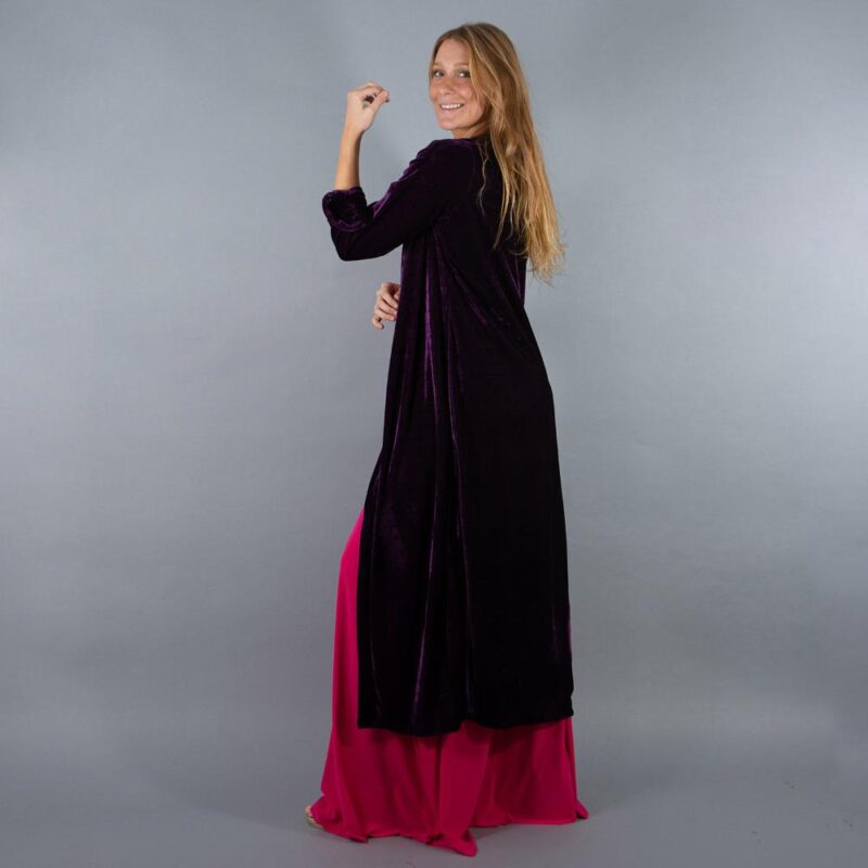 Tapado Kimono Largo Verona Morado Terciopelo Maria Paskaro