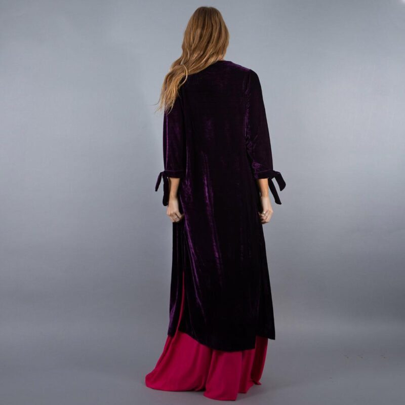 Tapado Kimono Largo Verona Morado Terciopelo Maria Paskaro