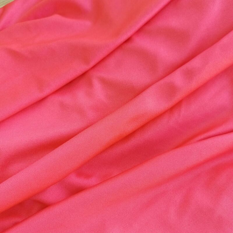 Conjunto Lima Coral Lycra Falda Lazo Maria Paskaro