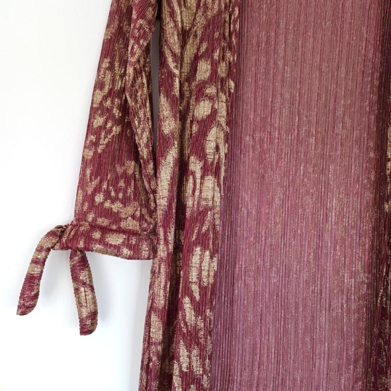 Tapado Kimono Largo Verona Animal Lila Plisado Transparente Maria Paskaro