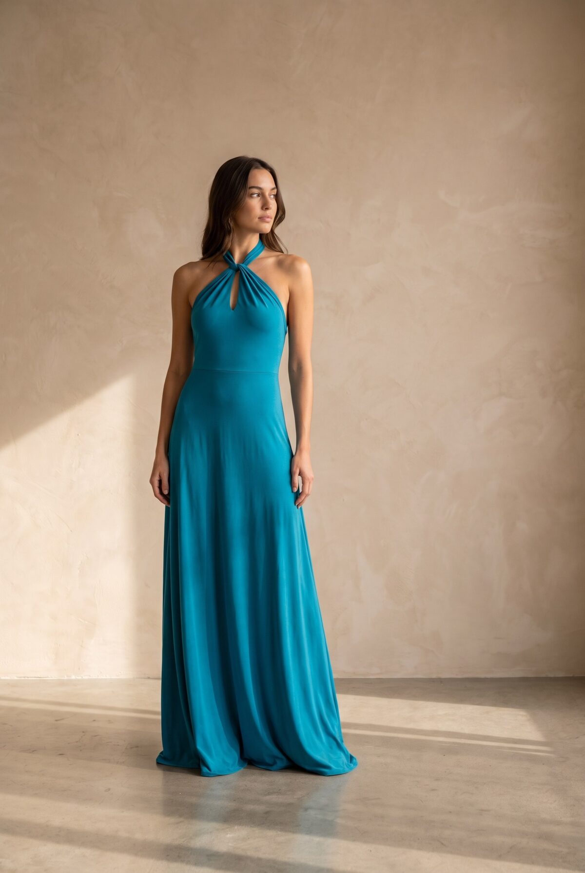 Vestido Largo Oporto Turquesa Lycra Halter Amarra — María Paskaró